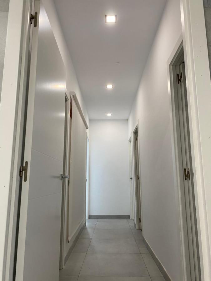 Hostel Ramon Lujan 91 Madrid Dış mekan fotoğraf
