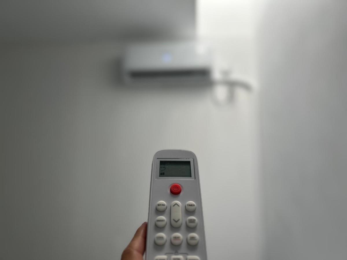 Hostel Ramon Lujan 91 Madrid Dış mekan fotoğraf