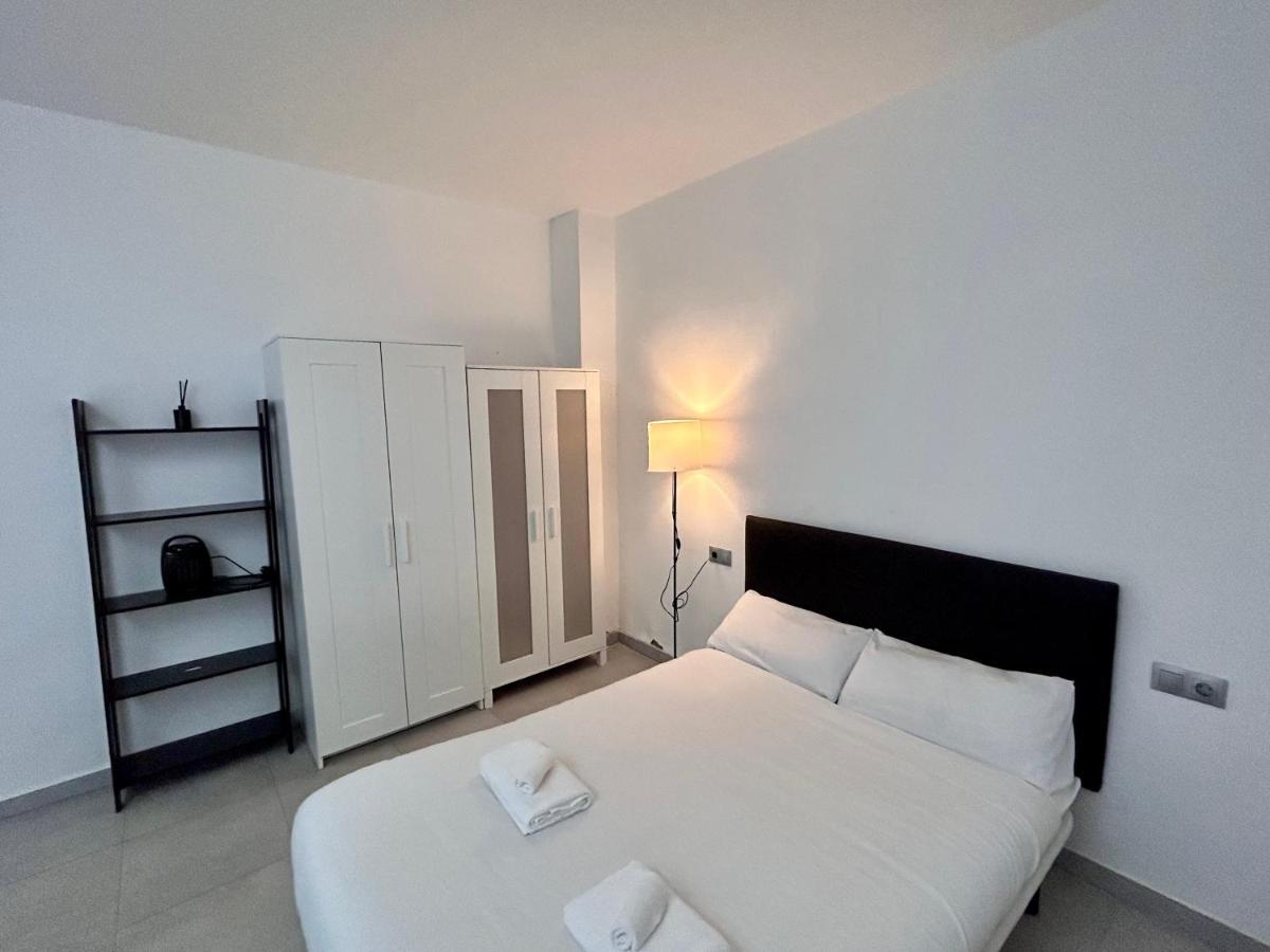 Hostel Ramon Lujan 91 Madrid Dış mekan fotoğraf